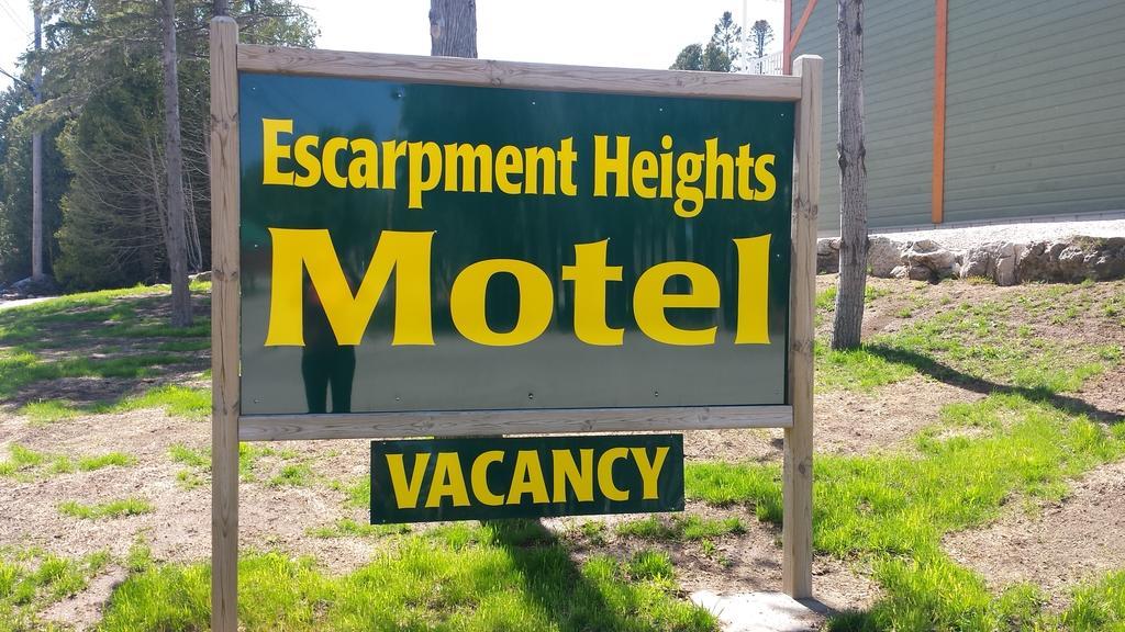 توبيرموري Escarpment Heights Motel المظهر الخارجي الصورة